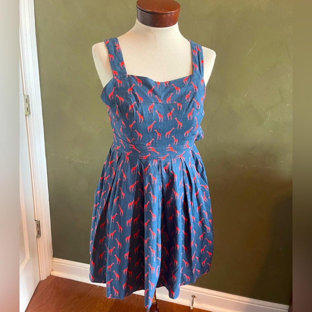 Cooperative Women’s 10 Giraffe sleeveless cotton dress Size 4